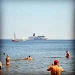 Sun And Sea * غدانسك